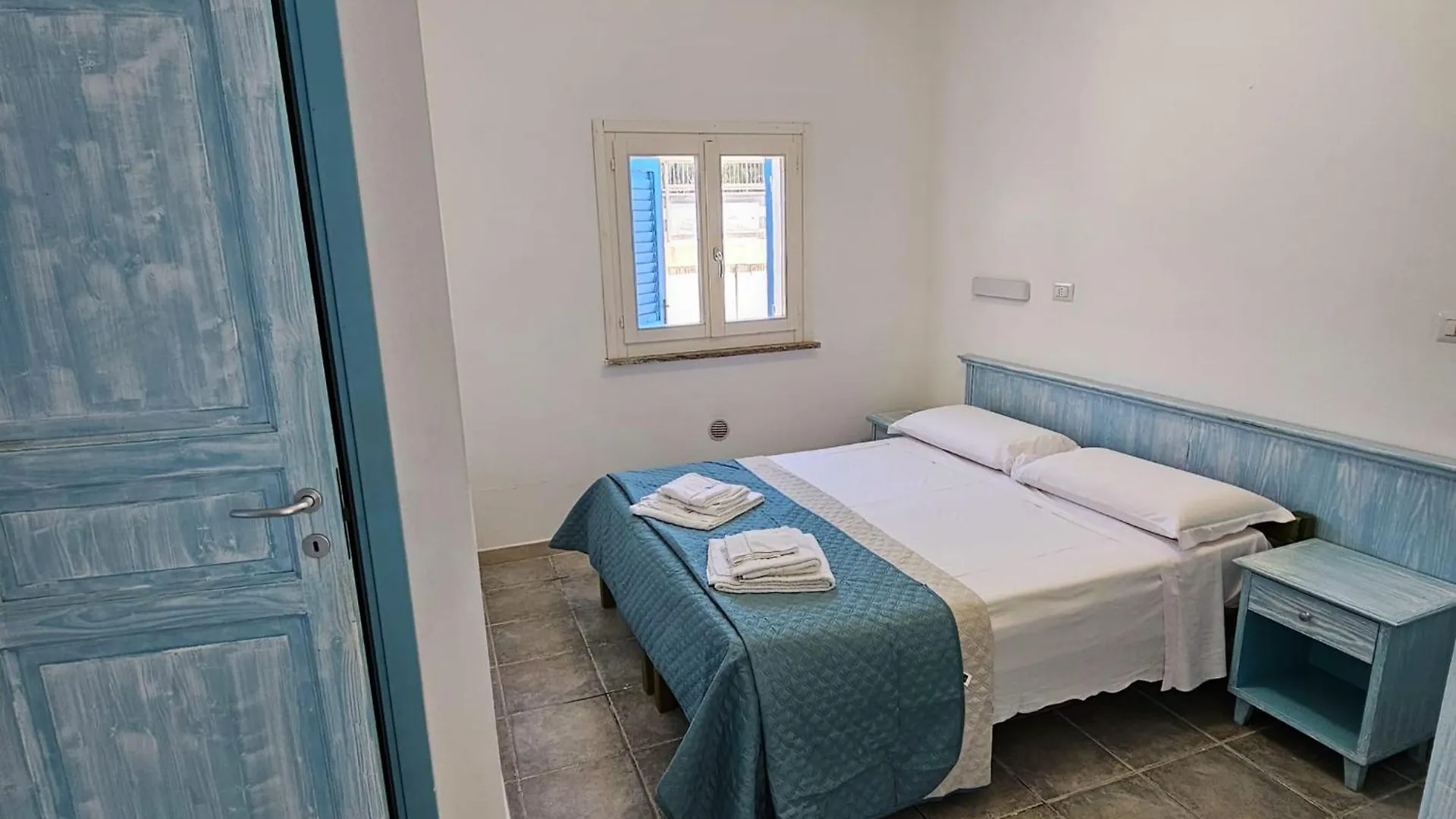 Hotel Vel Mari - Rooms On The Beach Alghero Itálie