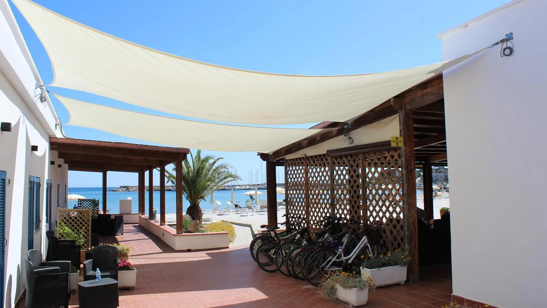 Vel Mari - Rooms On The Beach Alghero 0*,  Italy